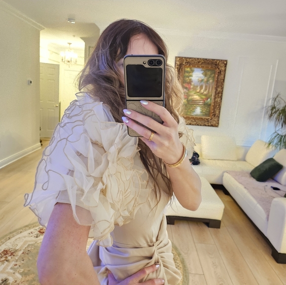 Dress - Picture 7 of 12